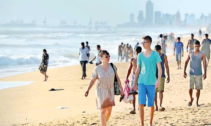 Sri Lanka fails to cross 900,000 tourist arrivals by May