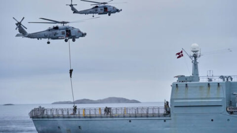 France deploys troops as Europe moves into Greenland
