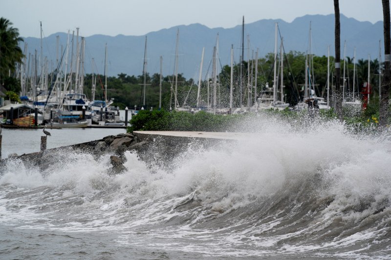 Extremely dangerous' Hurricane Lidia heads towards Mexico