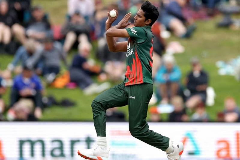Hasan Mahmud replaces Tanzim Sakib for 3rd ODI