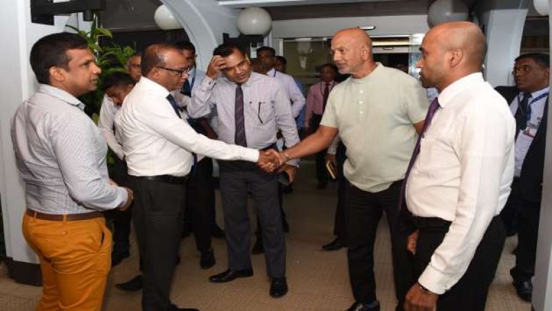 Short-term, future development plans at Katunayake Airporr