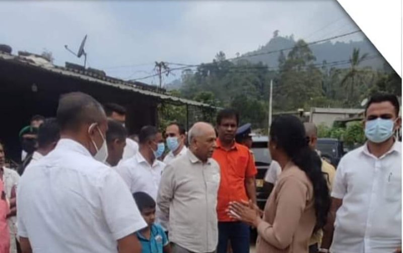Prime Minister visits Mandaram Nuwara without prior notice