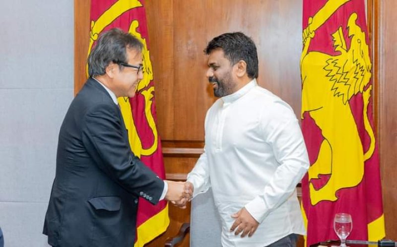 President meets with the Japanese Ambassador 