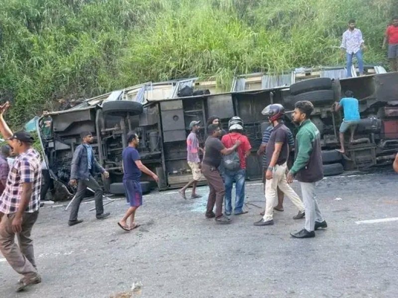 Emergency Airlift Prepared for Bus Accident Victims