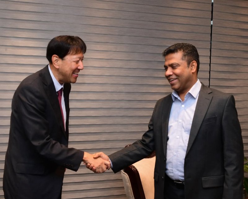 Chairman of Sasakawa Health Foundation meets Health minister