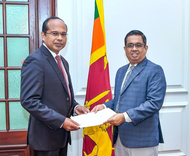 Dr. Asiri Karunawardena appointed sec. to Transport Ministry