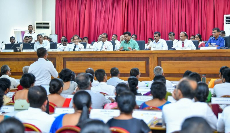 Prez chairs Galle district coordination committee meeting