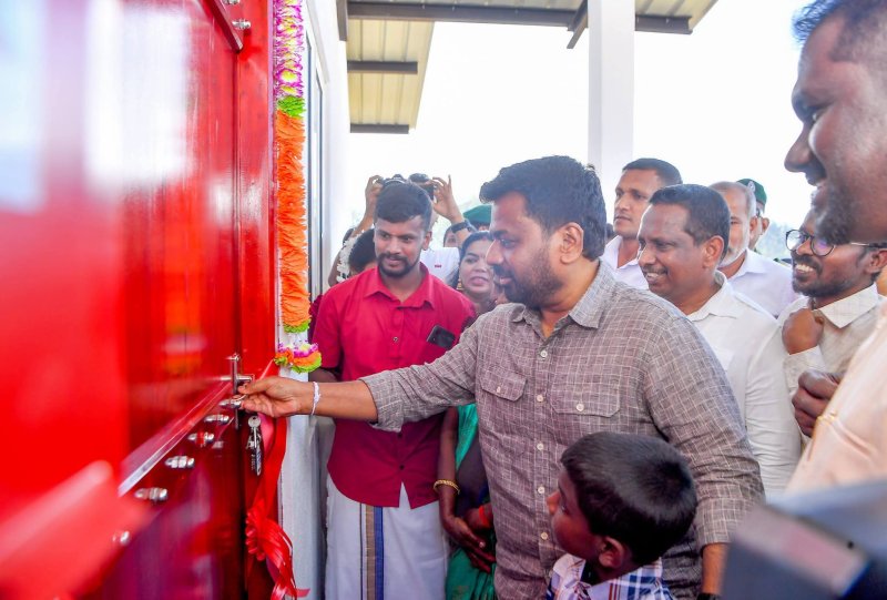 President pledges rights,better life for Malayagam community