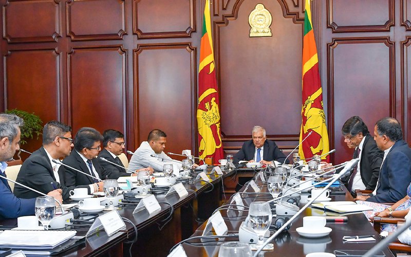 Accelerate efforts towards attracting 5m tourists