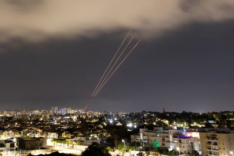 No Sri Lankans harmed amid Missile Strikes in Israel