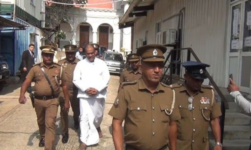 Protest planned over Gnanasara Thera&rsquo;s robe removal