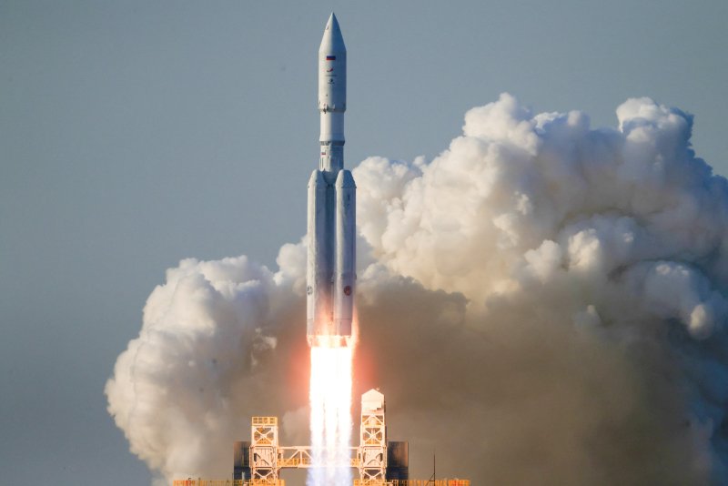 Russia&rsquo;s Angara A5 rocket blasts off into space