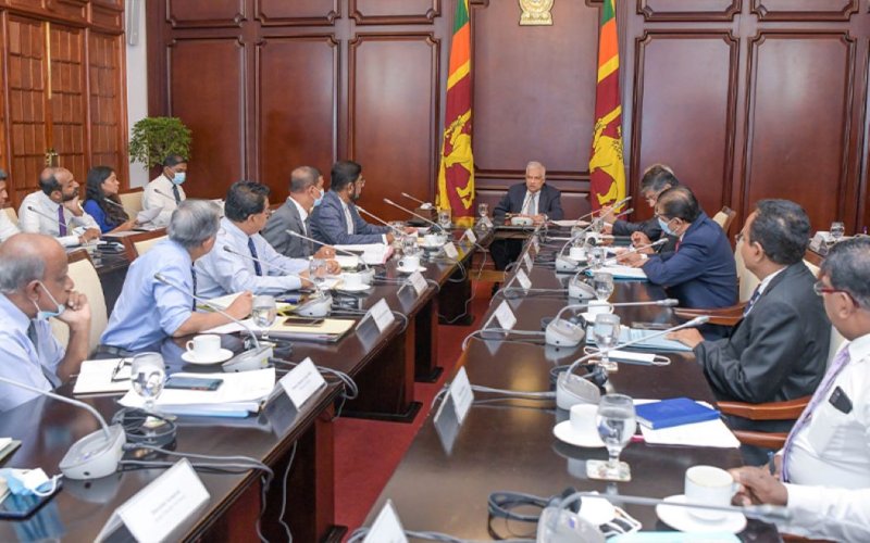 Formulation of a new Medical Act within six months