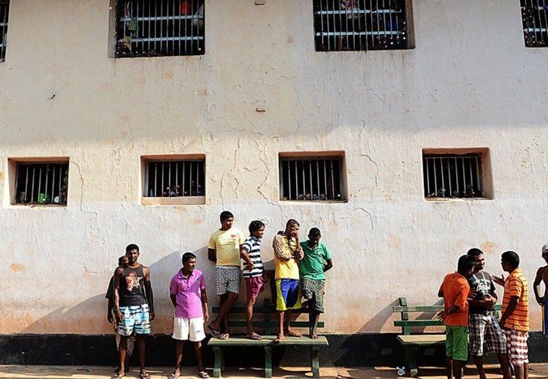 Detainee killed in clash in Trincomalee prisons