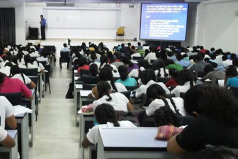 A/L Engineering  technology tuition ban from midnight