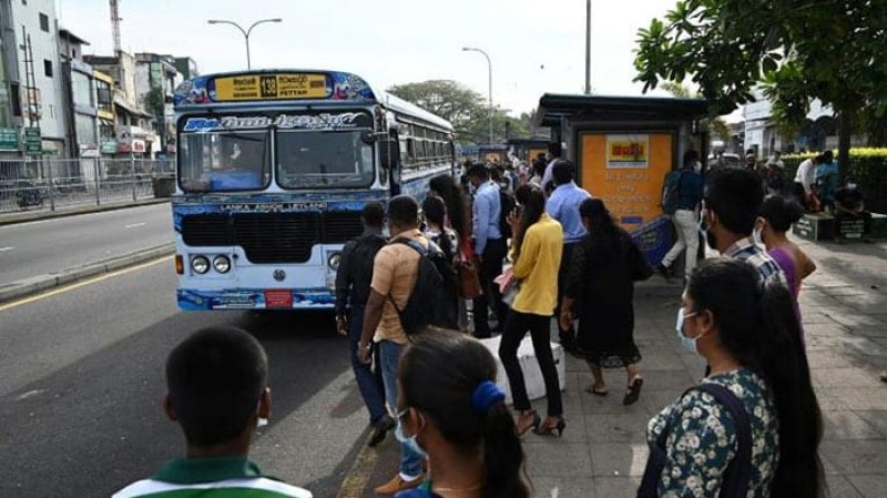 24-Hour Operations Room &amp; Hotlines Set Up for Commuters