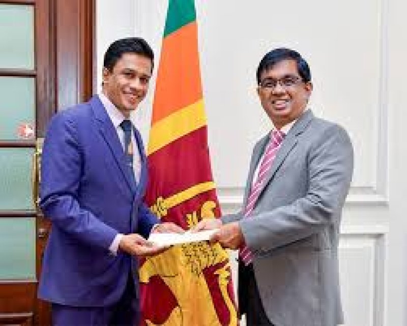 New vice chancellor assumes duties at the Uni. of Colombo