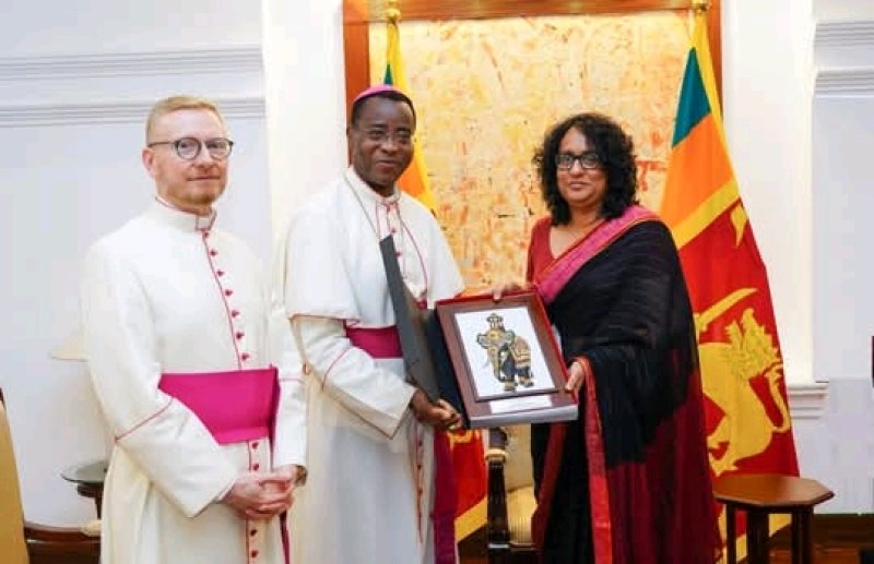 PM held two meetings with officials of Vatican &amp; New Zealand