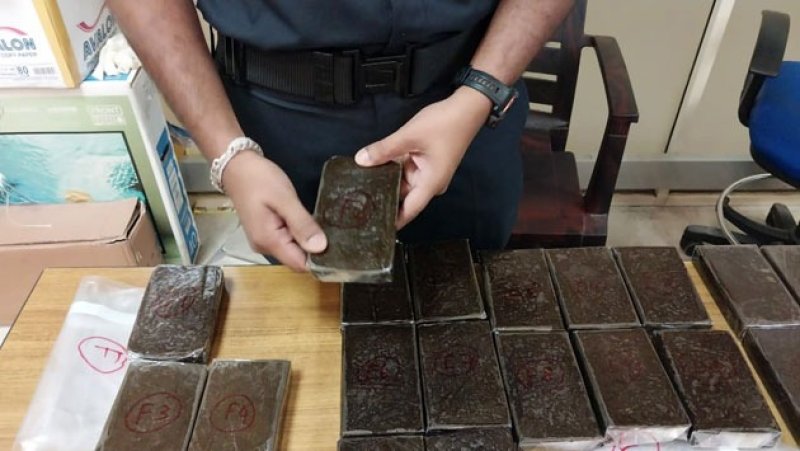 Canadian arrested at BIA with hashish