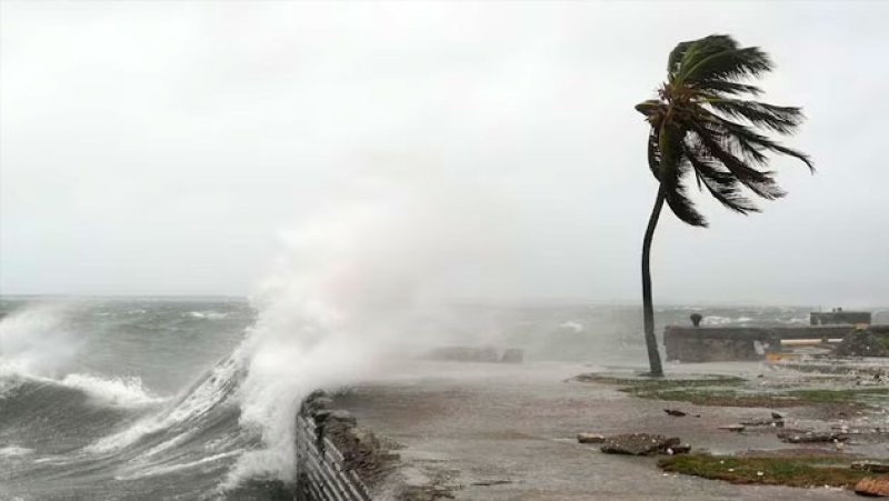 Hurricane Melissa ravages Caribbean, leaving dozens dead