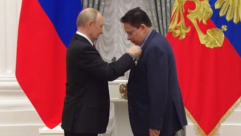 Dr. Weerasinghe honoured with Russia&rsquo;s Order of Friendship