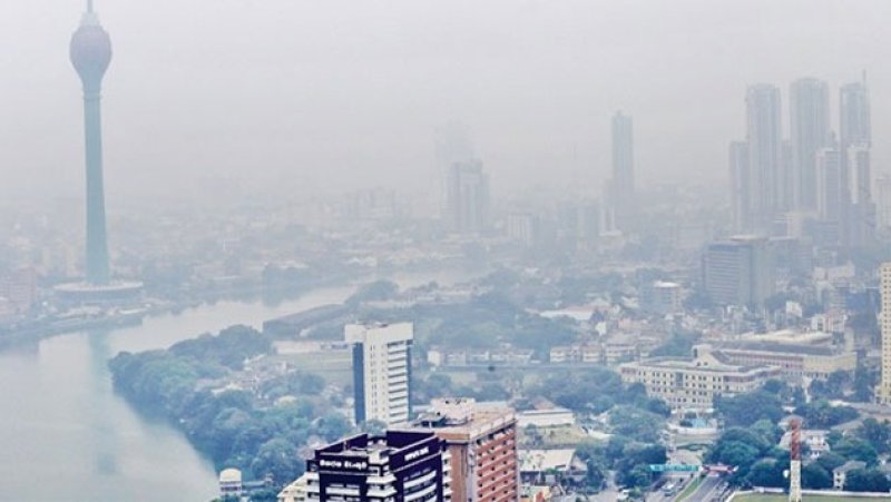 Air quality reaches unhealthy levels in several areas