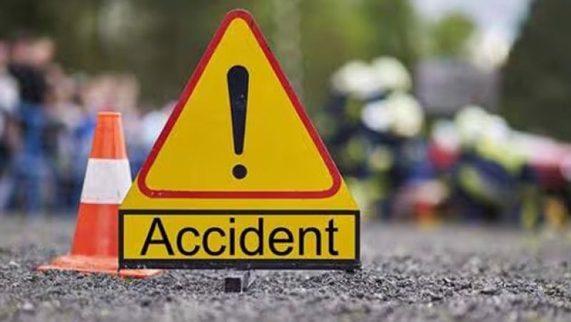 Mother of four dies after falling from bus in Kahawatta