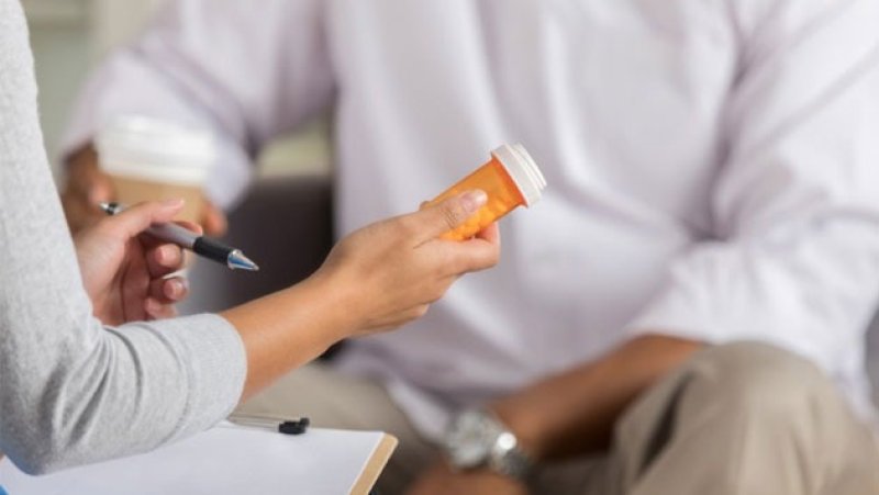 Physicians urge continuity of treatment for chronic patients
