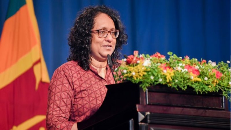 Govt to expand scholarships and reform education system