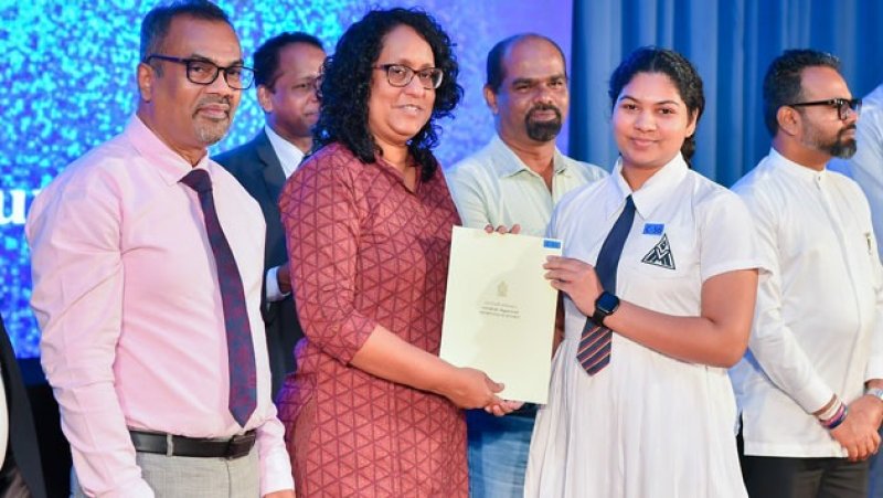 361 Western Province A/L achievers honoured at Temple Trees