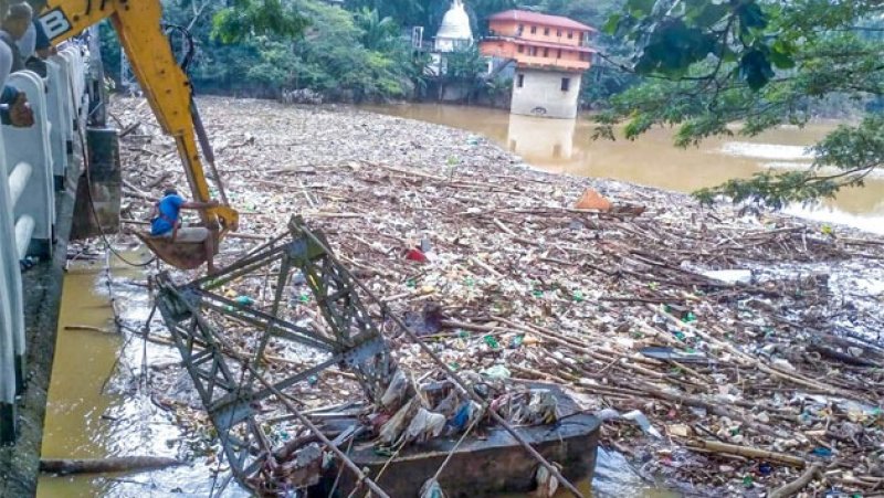 Rs. 25,000 house-cleaning grant paid to 30,000 families