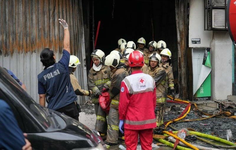 Indonesia fire kills 16 people in retirement home