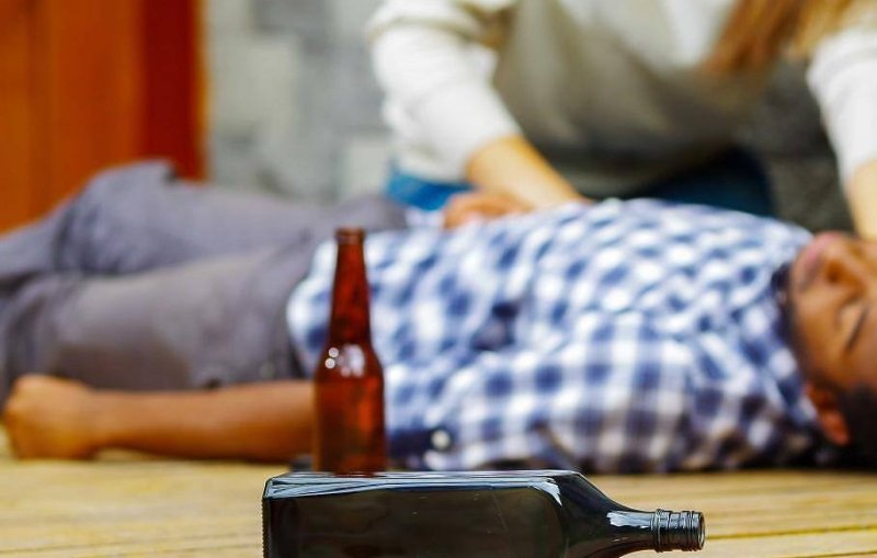 Five dead in Wennappuwa suspected illegal alcohol incident