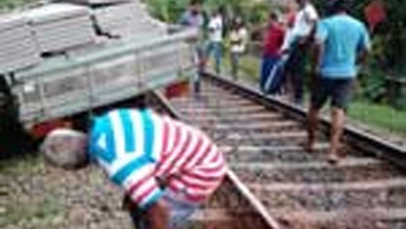 Train services disrupted after accident near Ambalangoda
