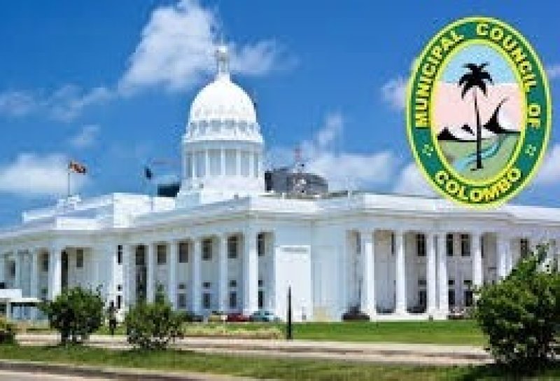 Court halts SLMC move to remove Colombo Councillor