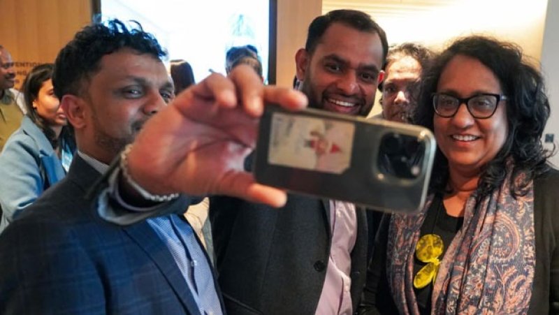 PM engages Swiss and Sri Lankan business leaders in Davos