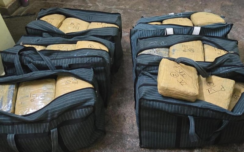 Police seize 194 kg of ganja en route to Sri Lanka