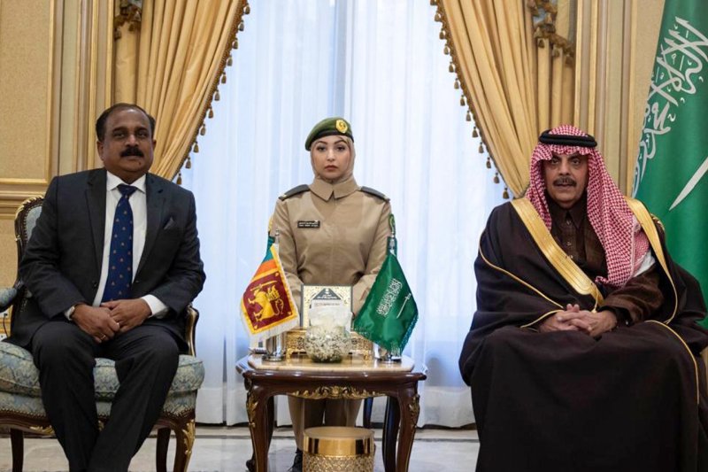 Sri Lanka, Saudi Arabia strengthen defence ties