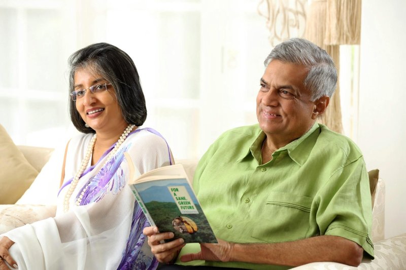 Maithri Wickremesinghe fails to appear before CID ?