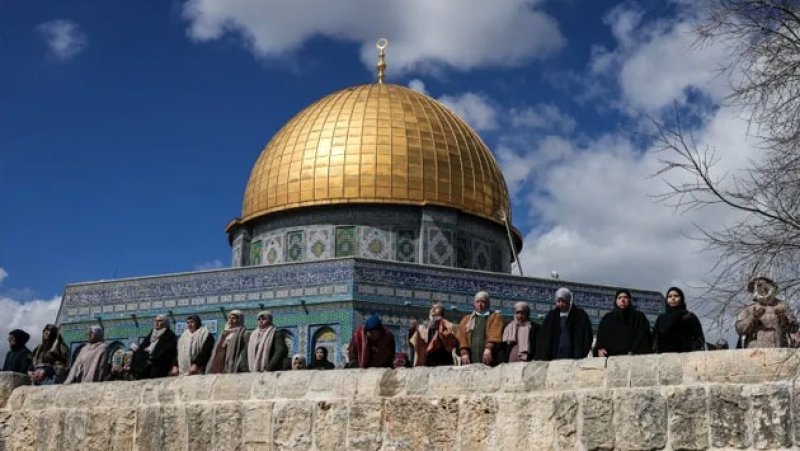 Israel cancels Friday prayers at Al-Aqsa Mosque