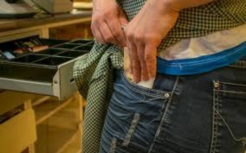 Warning issued over domestic worker theft cases