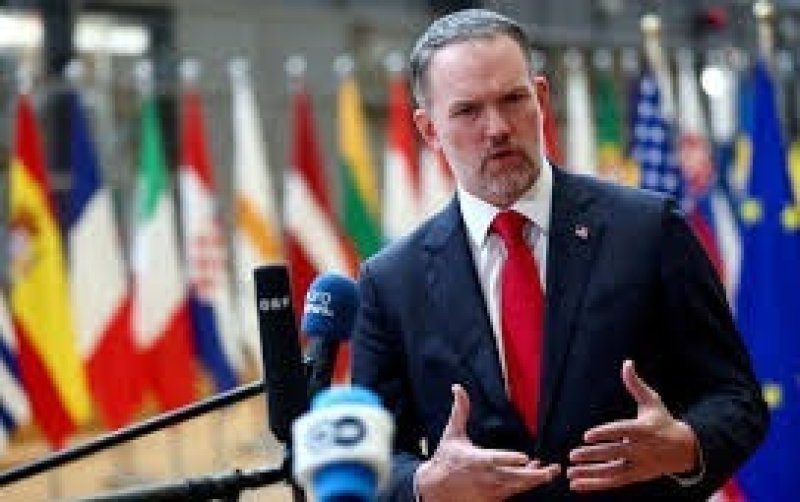 US proposes 10%-12.5% tarrif on goods from 60 countries
