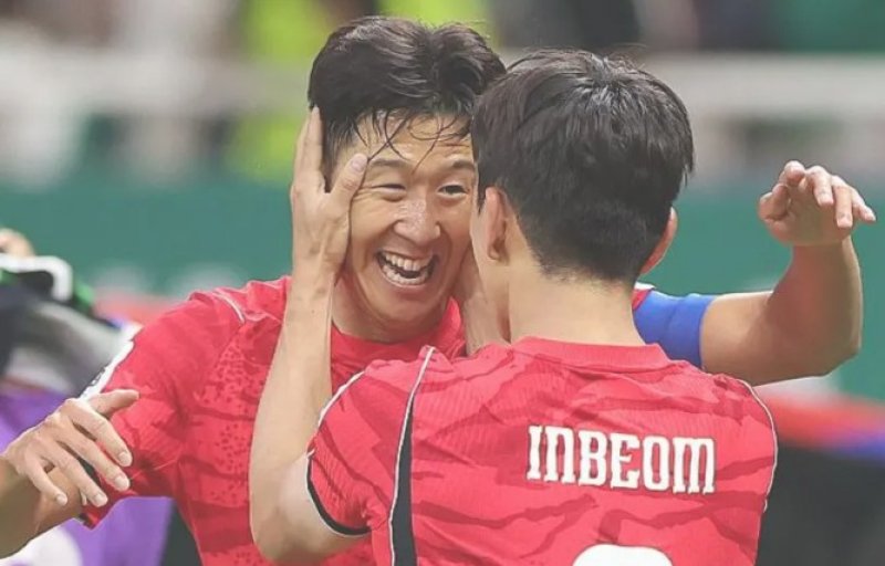 South Korea come from behind to beat Czech Republic