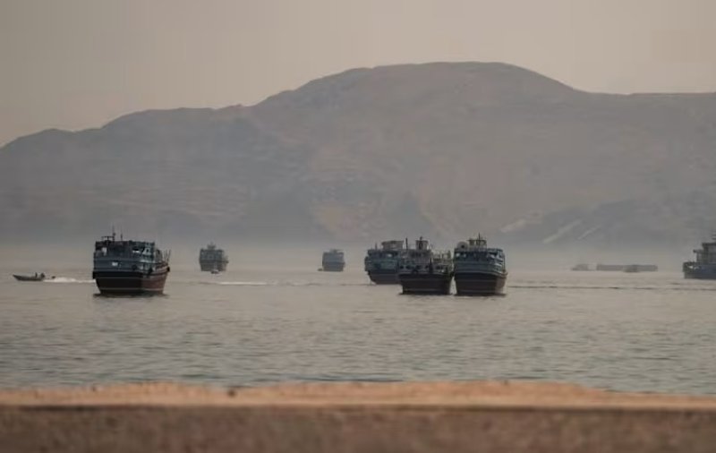 Shipping workers, employers say Hormuz still a war zone