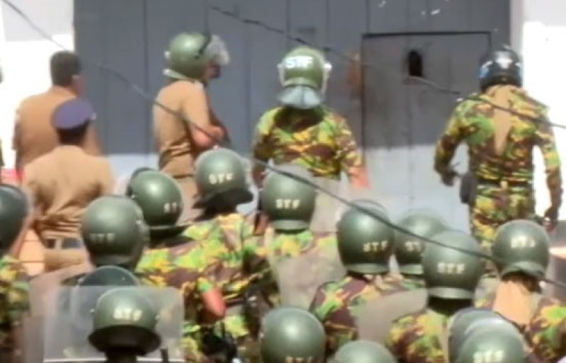 Update: Death toll soars to 25 at Negombo Prison 