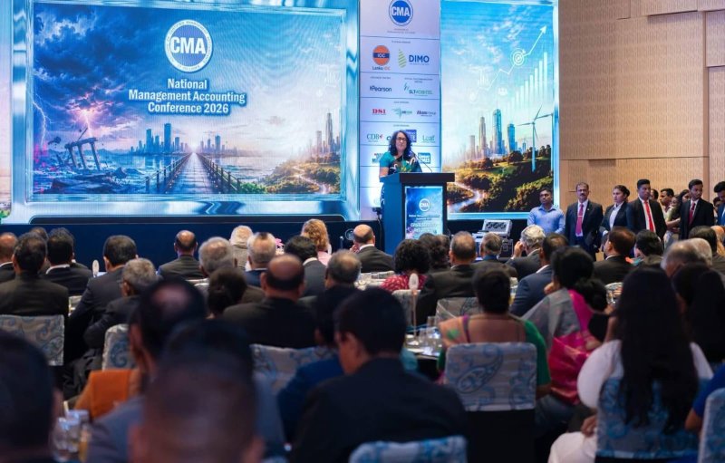 Strong public sector essential for competitive economy - PM
