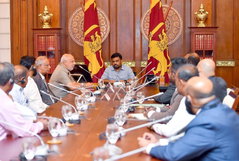 Alliance of Tamil &amp; Muslim political parties meets President