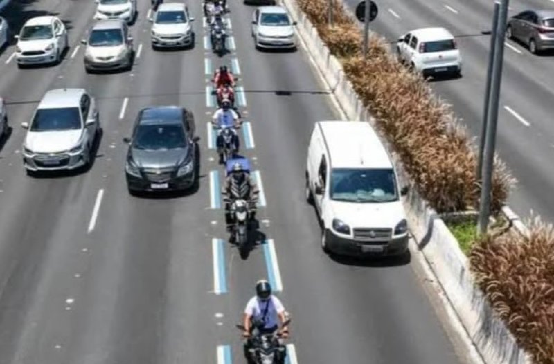 Sri Lanka to introduce first dedicated motorcycle lane in Kaluwanchikudy