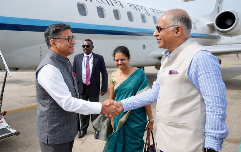 Indian Foreign Secretary arrives in Sri Lanka