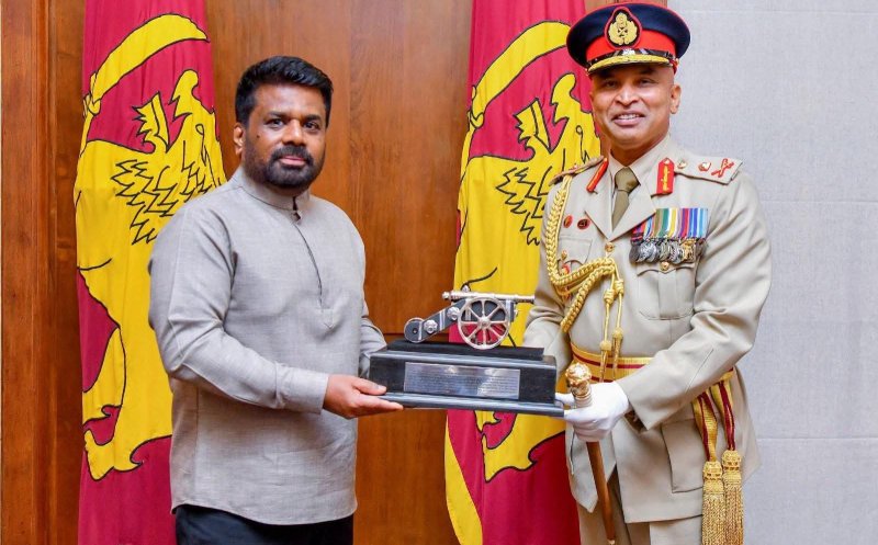 New Army Commander meets President 